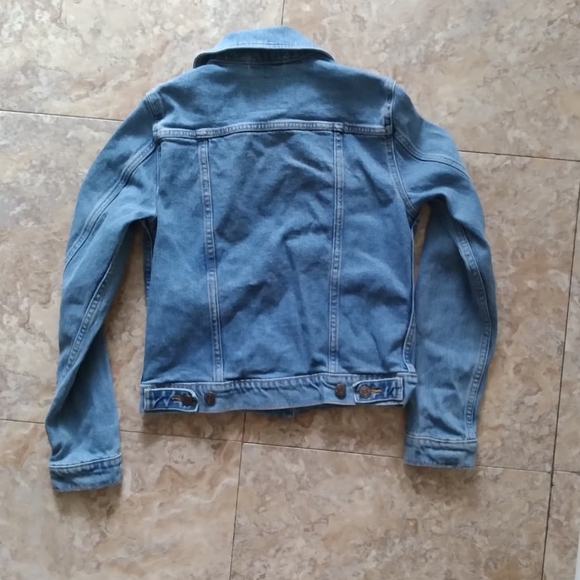 Levi's Original Trucker Jacket, size Small - Picture 4 of 10